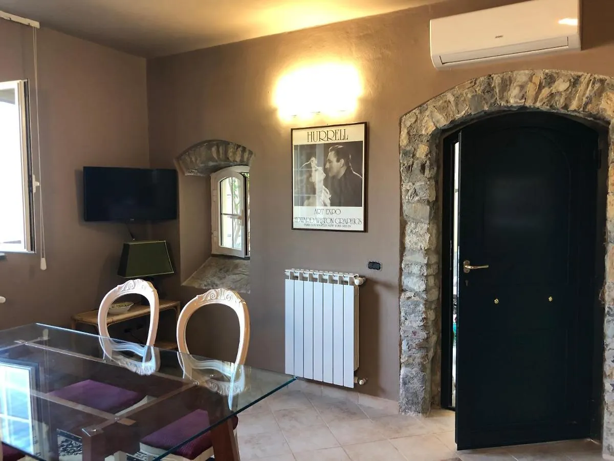 Un Passo Avanti - One Step Closer Apartment Fezzano