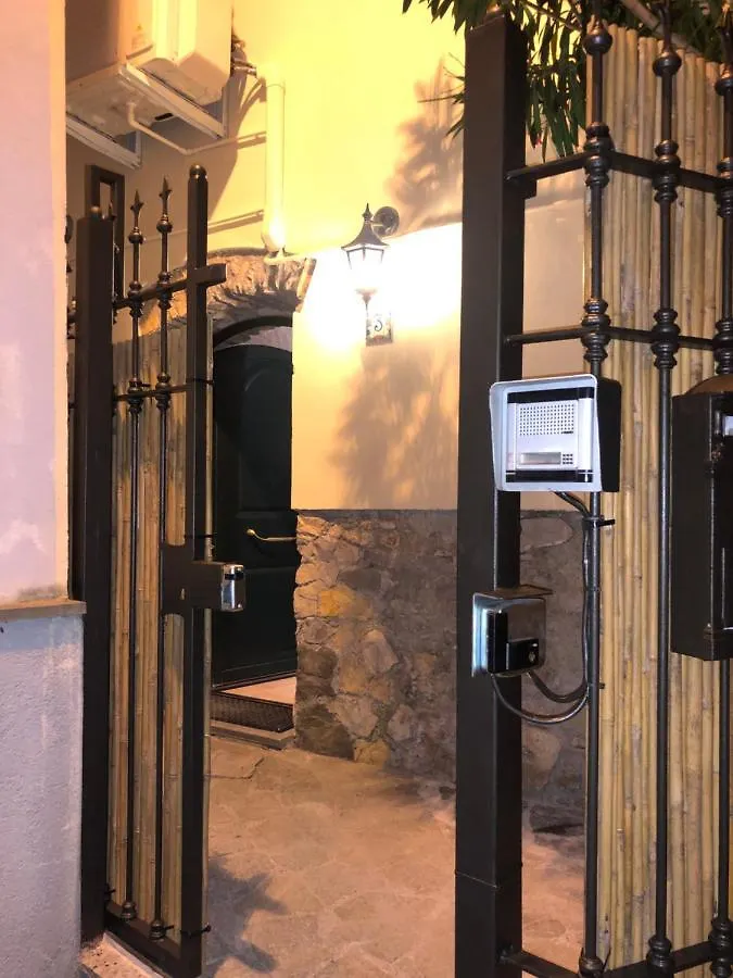 Un Passo Avanti - One Step Closer Lägenhet Fezzano  0*, Fezzano (Liguria) Italien
