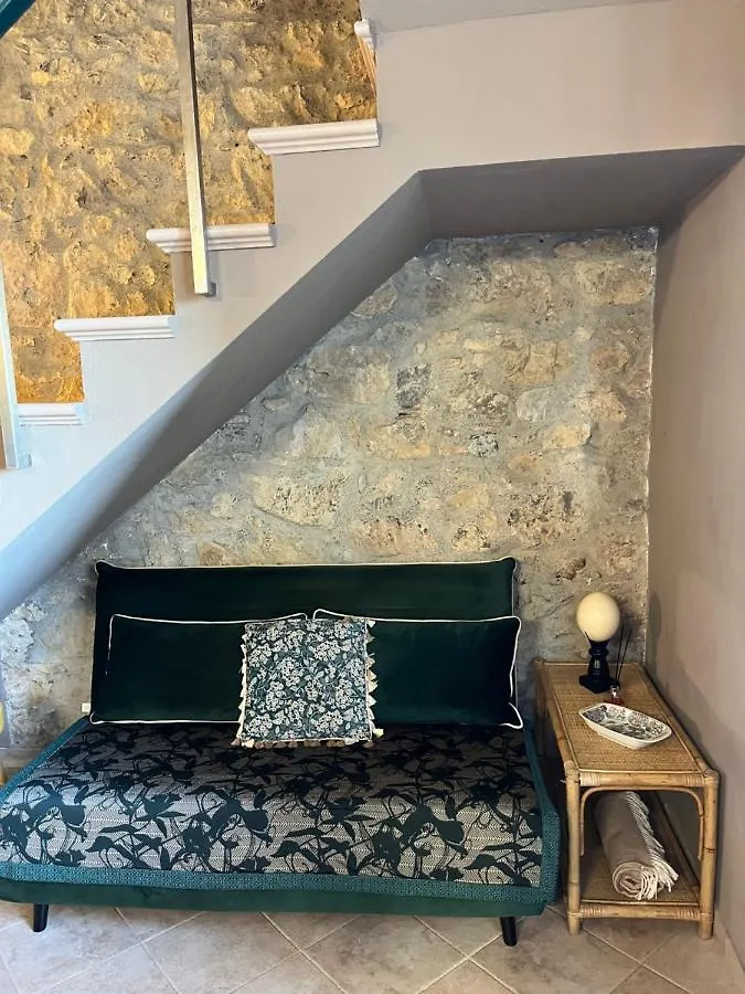 Un Passo Avanti - One Step Closer Apartment Fezzano