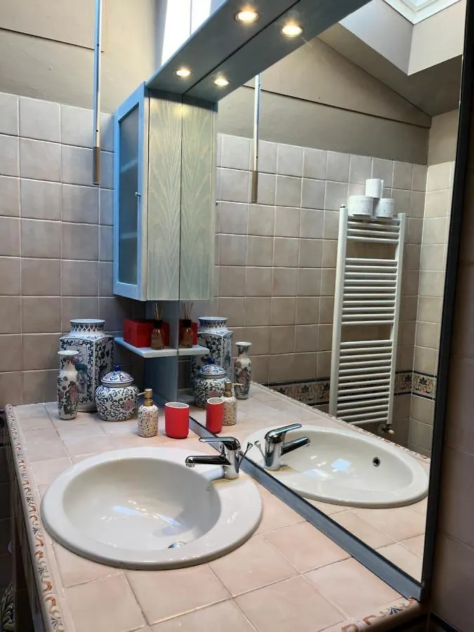 Un Passo Avanti - One Step Closer Apartment Fezzano