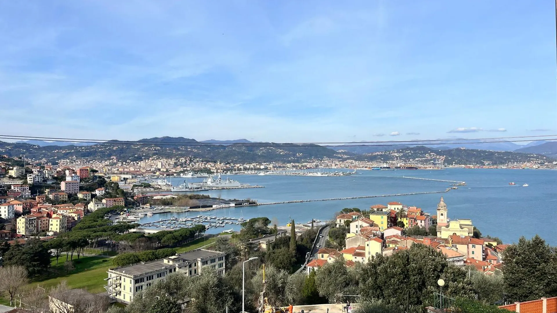 Un Passo Avanti - One Step Closer Apartment Fezzano  Italy