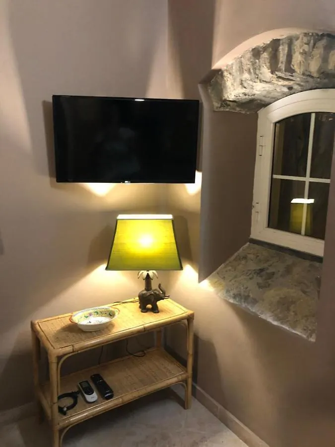 Un Passo Avanti - One Step Closer Apartment Fezzano  Italy